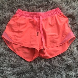 lululemon hotty hot short